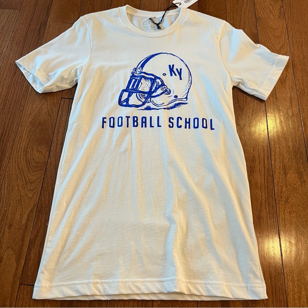 University of Kentucky Football School‎ White Tee Shirt Size S New with Tags